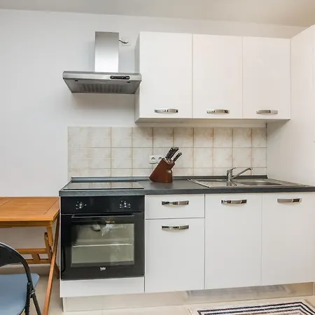 Vujeva Apartment Vir